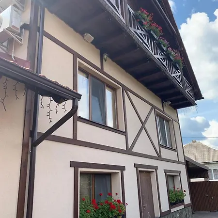 Guest house Liubava Polyana (Transcarpathia)